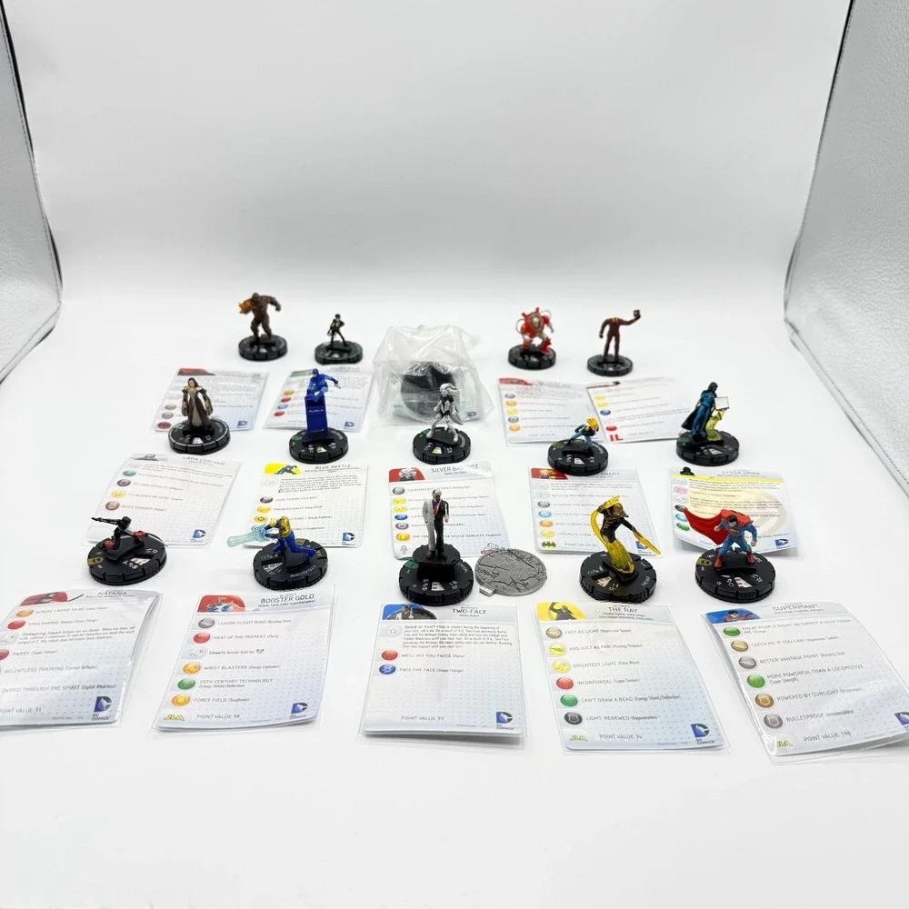 Heroclix DC Comics Uncommon, Super Rare, Unique Mixed Lot of 15 with Cards Lot F